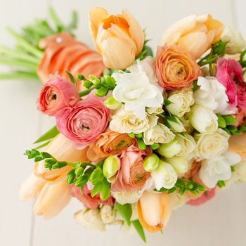 spring_wedding_bouquet.jpg